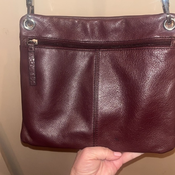 Etienne Aigner plum leather crossbody bag in preowned condition/ OS - Picture 6 of 6